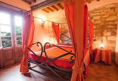 فندق مبيت وإفطار Corte Dei Folletti 3*