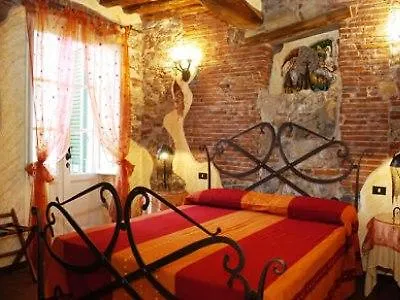 Oda ve Kahvaltı Corte Dei Folletti Lucca