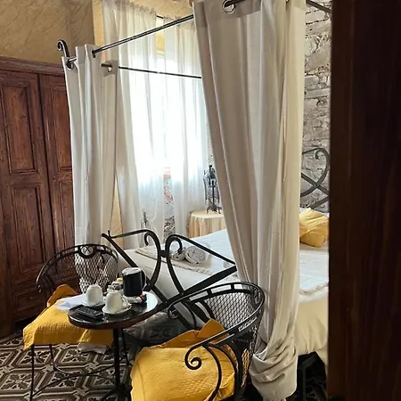 Nocleg ze śniadaniem Corte Dei Folletti 3*