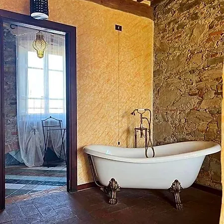 Corte Dei Folletti 3* ルッカ