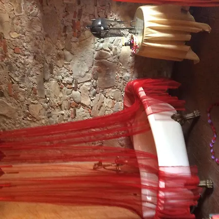 Oda ve Kahvaltı Corte Dei Folletti Lucca